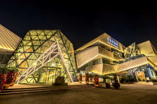 Dinosaur-Valley-Hot-Spring-Hotel