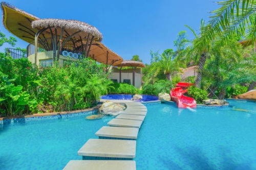 Dinosaur-Valley-Hot-Spring-Hotel