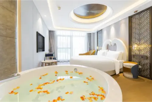 Dinosaur-Valley-Hot-Spring-Hotel