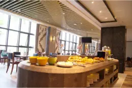 Dinosaur-Valley-Hot-Spring-Hotel