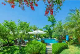 Dinosaur-Valley-Hot-Spring-Hotel