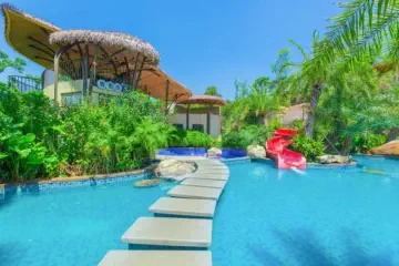 Dinosaur-Valley-Hot-Spring-Hotel