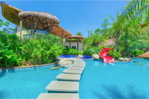 Dinosaur-Valley-Hot-Spring-Hotel