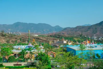 Dinosaur-Valley-Hot-Spring-Hotel