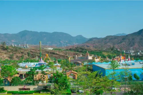 Dinosaur-Valley-Hot-Spring-Hotel