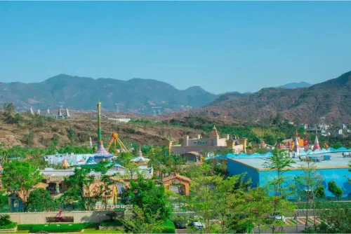 Dinosaur-Valley-Hot-Spring-Hotel