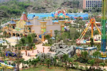 Dinosaur-Valley-Hot-Spring-Hotel