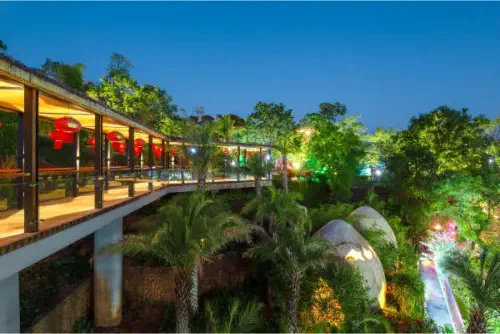 Dinosaur-Valley-Hot-Spring-Hotel