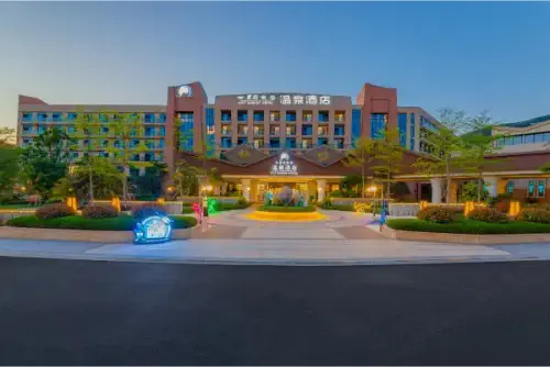 Dinosaur-Valley-Hot-Spring-Hotel