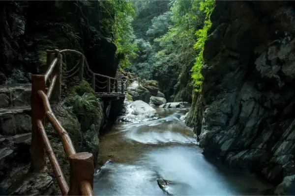 Nan'en Waterfall and Shimen Gorge